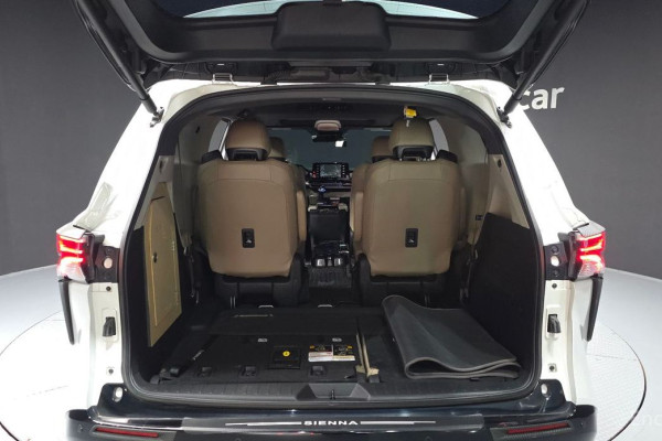 2022 Toyota Sienna с пробегом 103 535 км