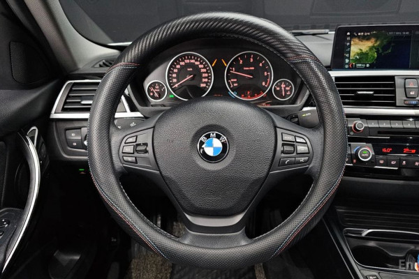 2018 BMW 3 серии с пробегом 82 573 км