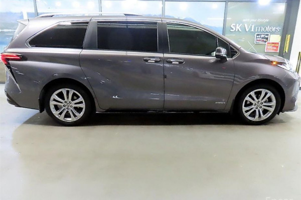 2021 Toyota Sienna с пробегом 101 199 км