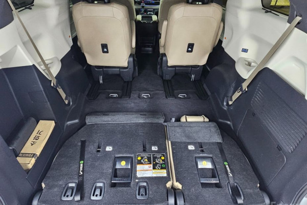 2021 Toyota Sienna с пробегом 96 198 км