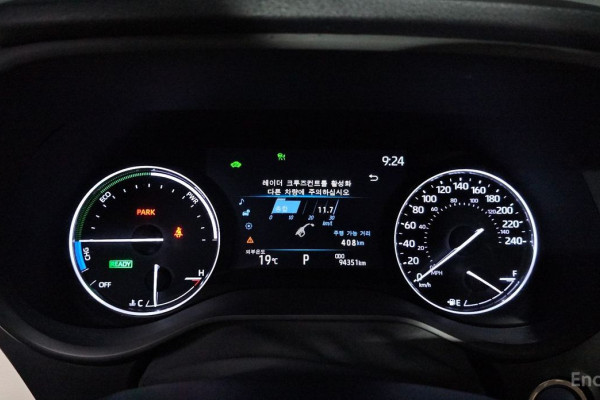 2023 Toyota Sienna с пробегом 94 351 км