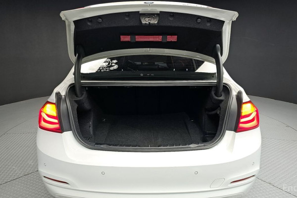 2017 BMW 3 серии с пробегом 89 117 км