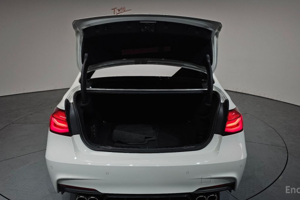 2018 BMW 3 серии с пробегом 42 553 км