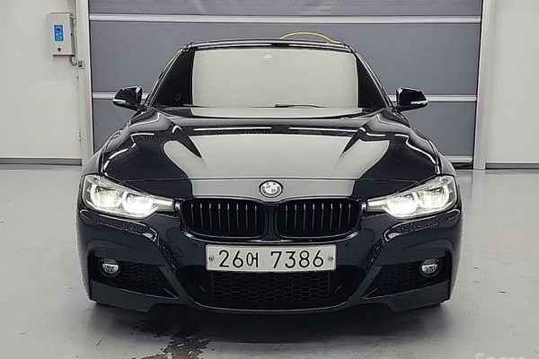 2018 BMW 3 серии с пробегом 106 660 км