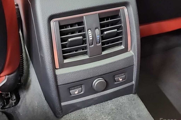 2018 BMW 3 серии с пробегом 106 660 км