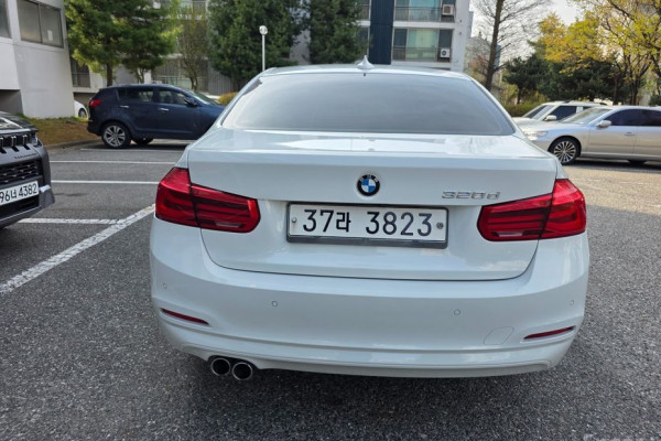 2016 BMW 3 серии с пробегом 125 190 км