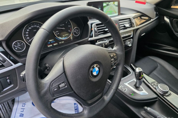 2016 BMW 3 серии с пробегом 125 190 км