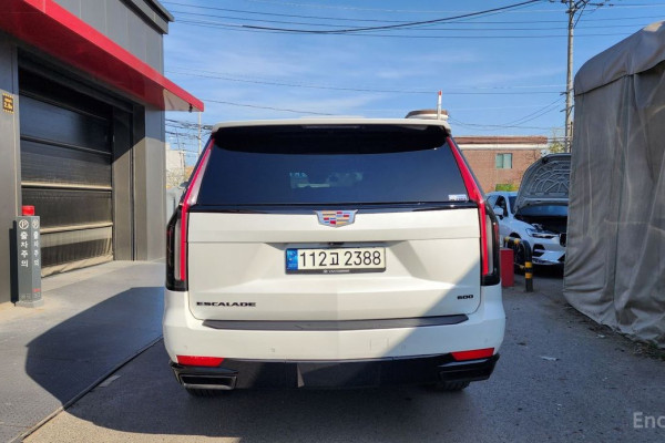 2021 Cadillac Escalade с пробегом 41 175 км