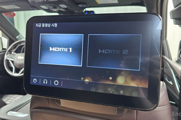 2023 Cadillac Escalade с пробегом 42 159 км