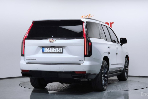 2022 Cadillac Escalade с пробегом 123 622 км