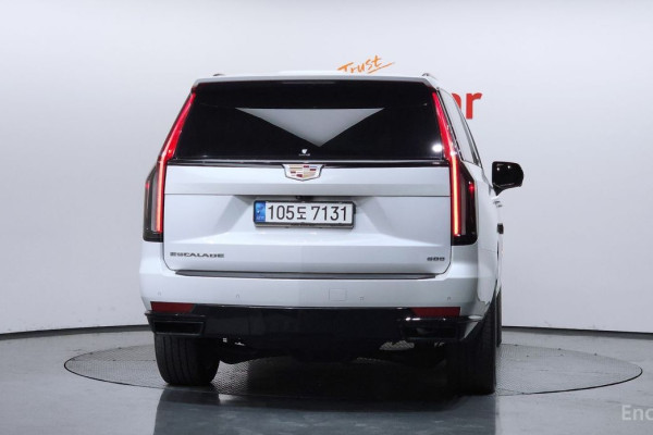 2022 Cadillac Escalade с пробегом 123 622 км