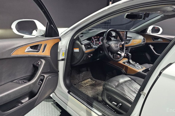 2015 Audi A6 с пробегом 117 788 км