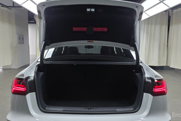 2018 Audi A6 с пробегом 102 607 км