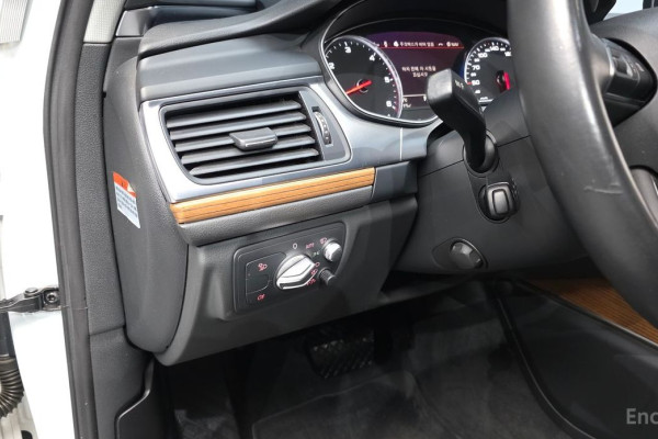 2015 Audi A6 с пробегом 111 983 км