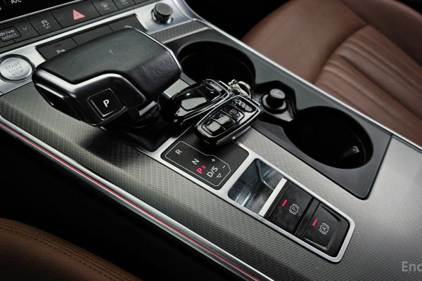 2020 Audi A6 с пробегом 85 366 км