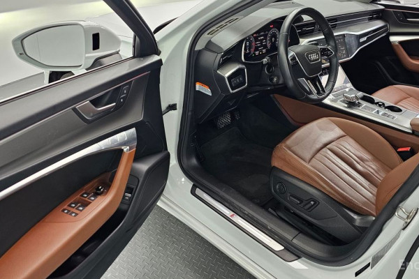 2020 Audi A6 с пробегом 85 366 км