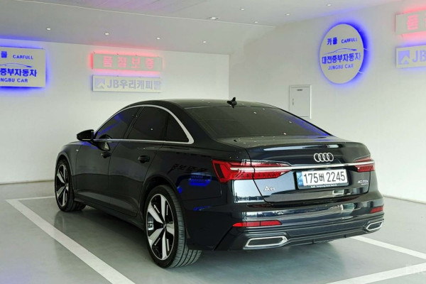 2022 Audi A6 с пробегом 66 000 км