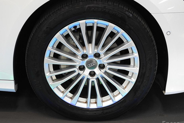 2021 Audi A6 с пробегом 88 000 км