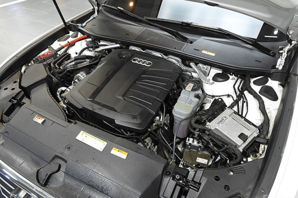 2021 Audi A6 с пробегом 88 000 км