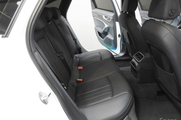 2021 Audi A6 с пробегом 88 000 км