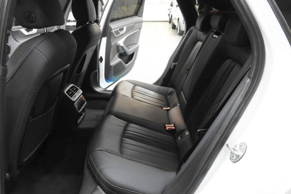 2021 Audi A6 с пробегом 88 000 км