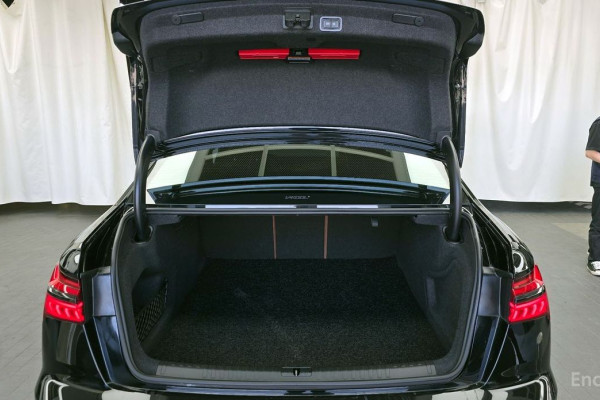 2022 Audi A6 с пробегом 59 881 км