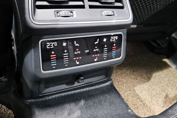 2021 Audi A6 с пробегом 107 461 км