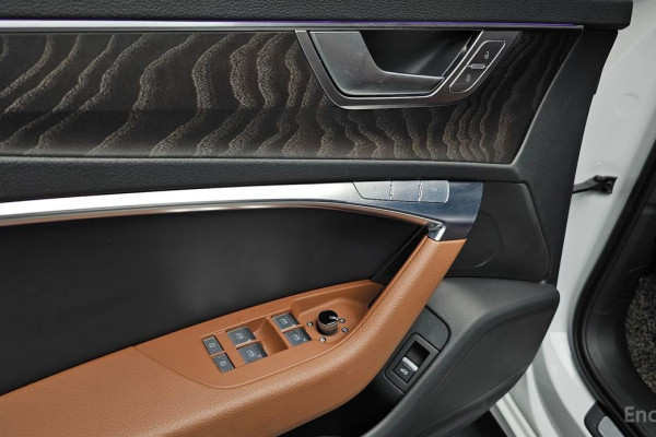 2020 Audi A6 с пробегом 52 365 км