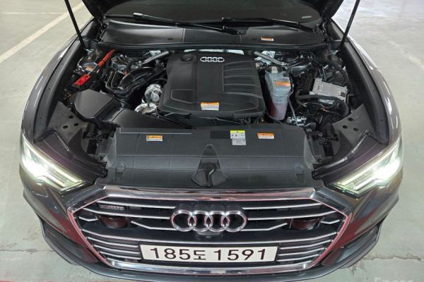 2022 Audi A6 с пробегом 83 000 км