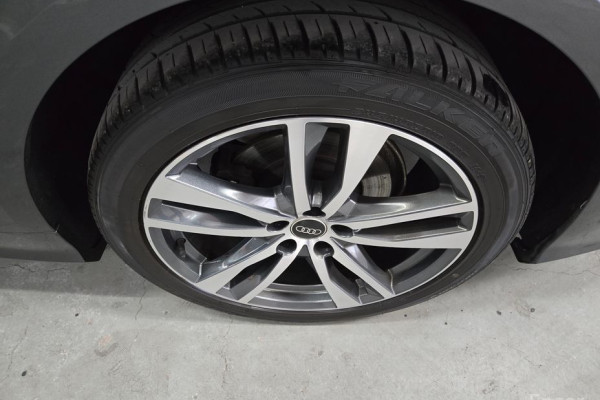 2022 Audi A6 с пробегом 83 000 км