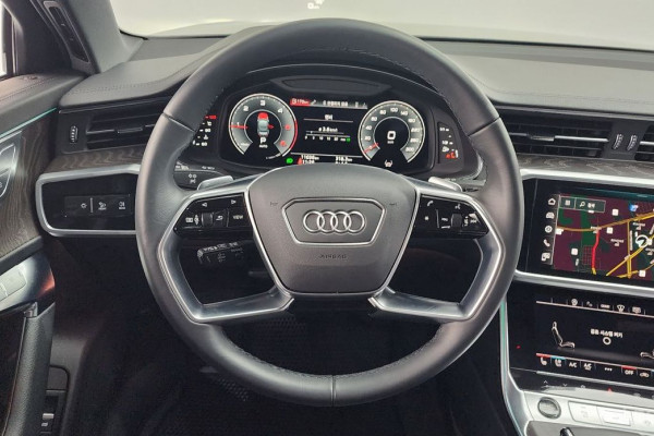 2023 Audi A6 с пробегом 11 036 км