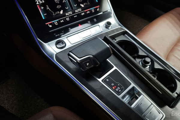 2022 Audi A6 с пробегом 70 062 км