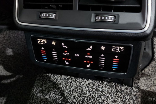 2022 Audi A6 с пробегом 137 541 км