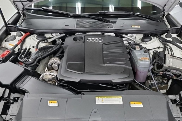 2021 Audi A6 с пробегом 103 700 км