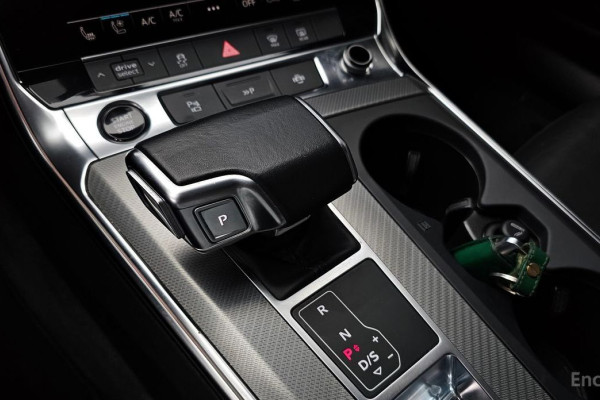 2021 Audi A6 с пробегом 71 593 км