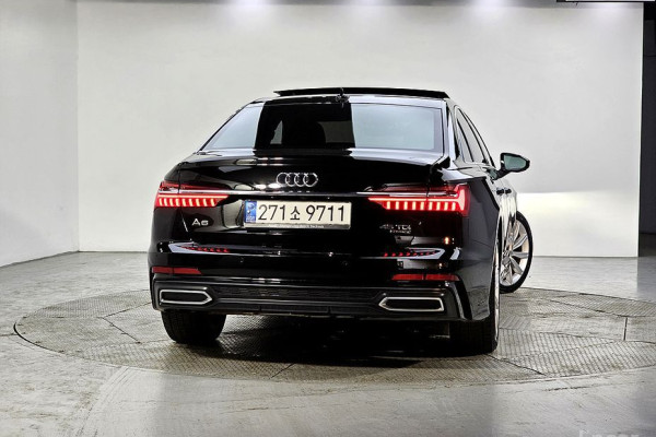 2021 Audi A6 с пробегом 148 533 км