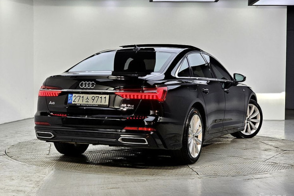 2021 Audi A6 с пробегом 148 533 км