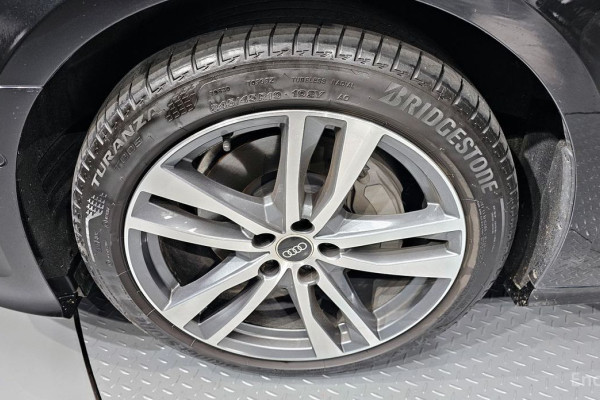 2022 Audi A6 с пробегом 24 438 км