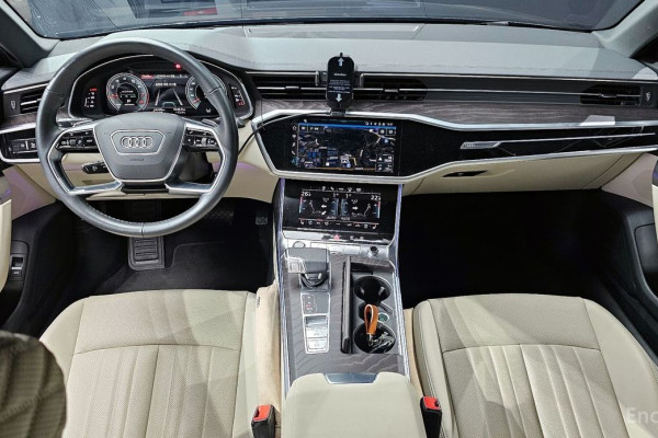 2022 Audi A6 с пробегом 24 438 км