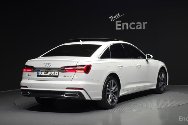 2022 Audi A6 с пробегом 32 421 км