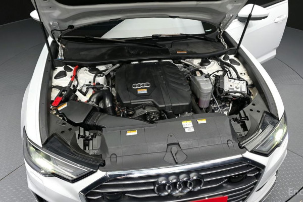 2022 Audi A6 с пробегом 32 421 км