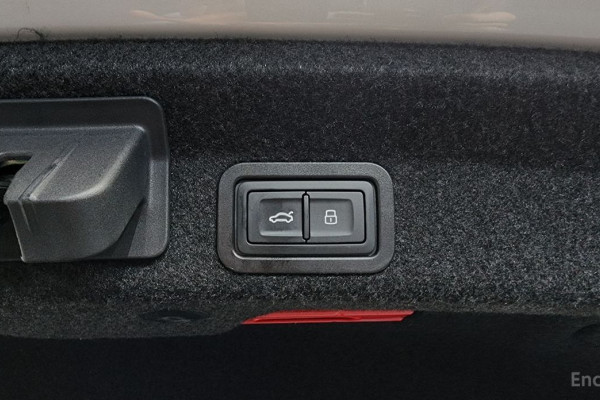 2021 Audi A6 с пробегом 103 674 км