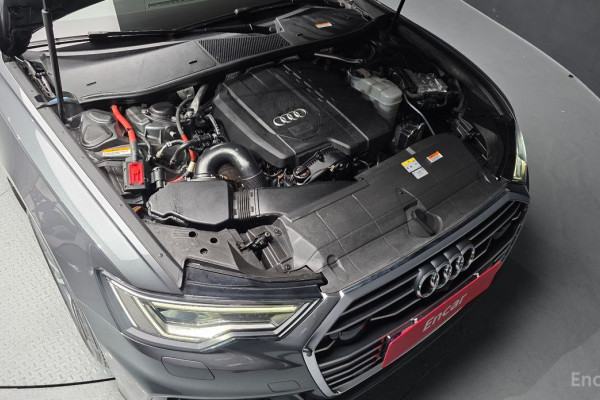 2022 Audi A6 с пробегом 30 337 км