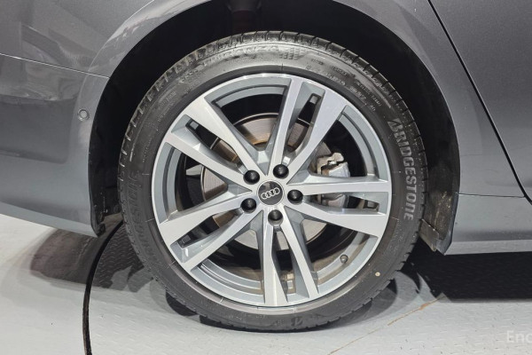 2022 Audi A6 с пробегом 30 337 км