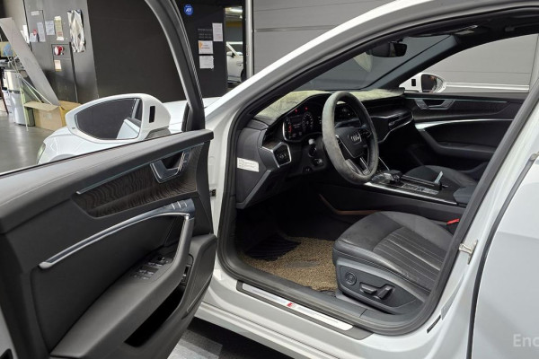 2021 Audi A6 с пробегом 21 436 км