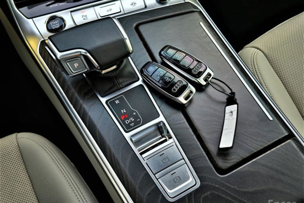 2022 Audi A6 с пробегом 64 100 км