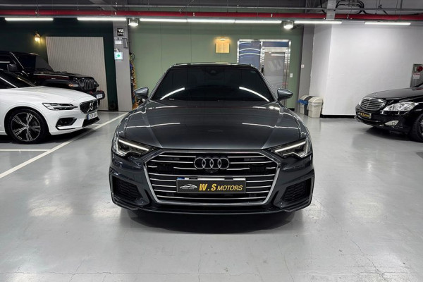 2020 Audi A6 с пробегом 14 656 км