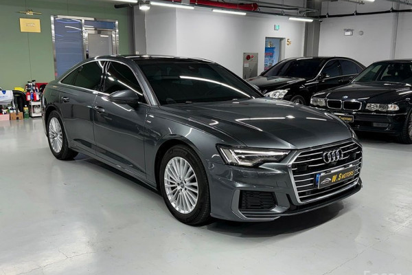 2020 Audi A6 с пробегом 14 656 км