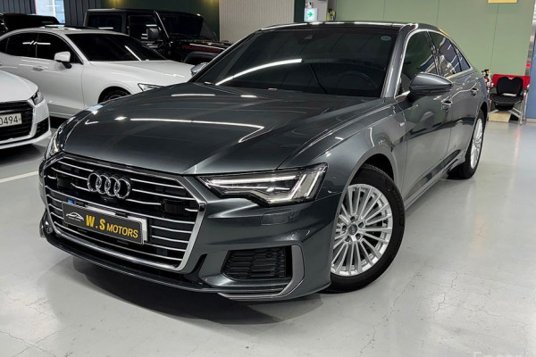 2020 Audi A6 с пробегом 14 656 км