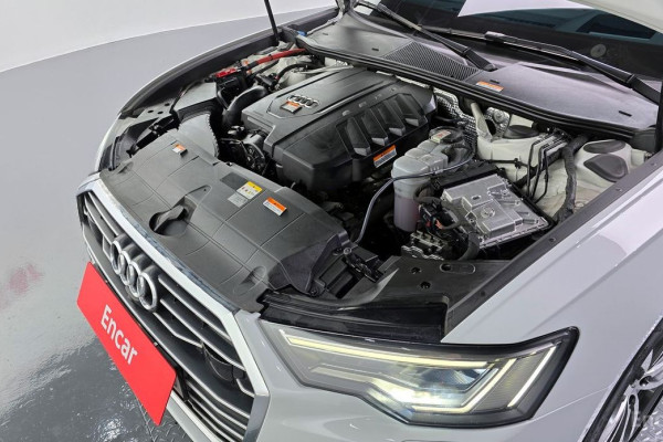 2022 Audi A6 с пробегом 48 879 км